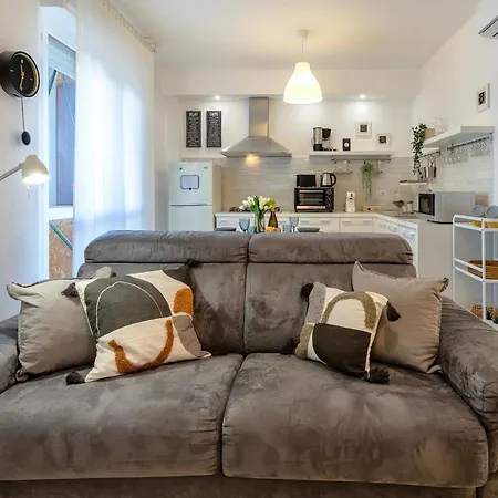 Civico 96 - Magnolia Holidays *