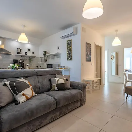 Apartment Civico 96 - Magnolia Holidays Alghero